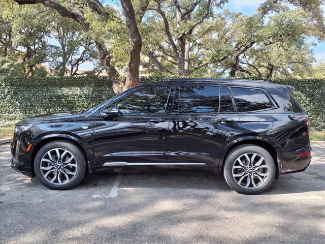 used 2021 Cadillac XT6 car, priced at $36,888