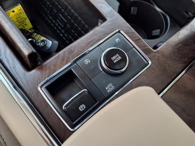 used 2022 Lincoln Navigator car, priced at $49,313