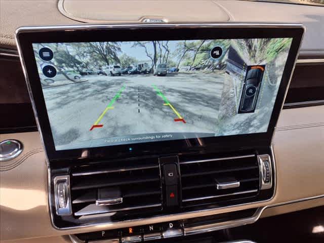 used 2022 Lincoln Navigator car, priced at $49,313