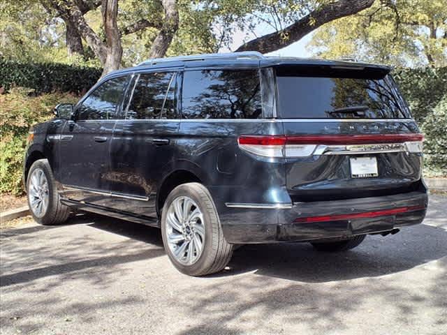 used 2022 Lincoln Navigator car, priced at $49,313