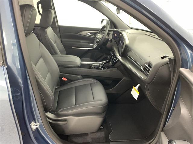 new 2025 Chevrolet Traverse car, priced at $42,112