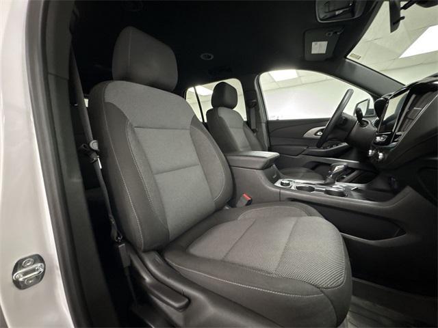 used 2022 Chevrolet Traverse car, priced at $29,800