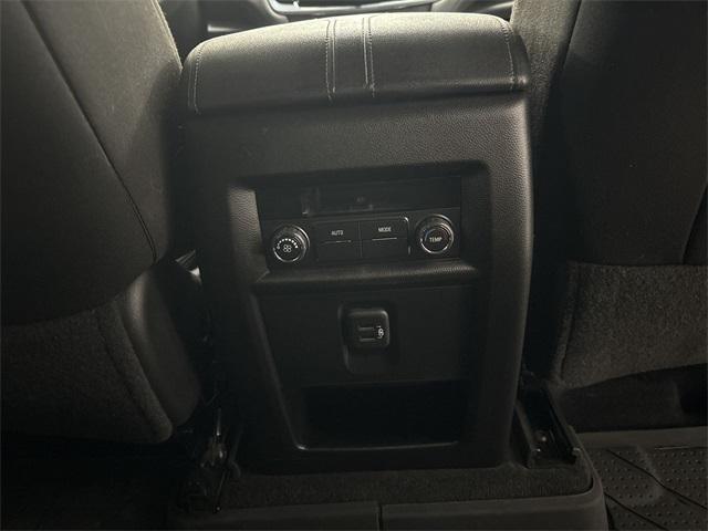 used 2022 Chevrolet Traverse car, priced at $29,800