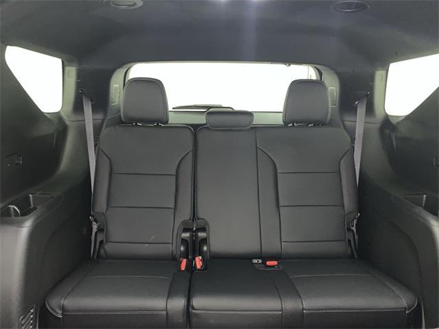 new 2025 Chevrolet Traverse car, priced at $44,208