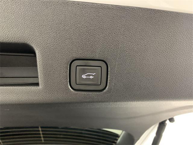 new 2025 Chevrolet Traverse car, priced at $44,208