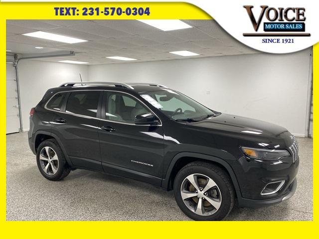 used 2019 Jeep Cherokee car, priced at $15,697