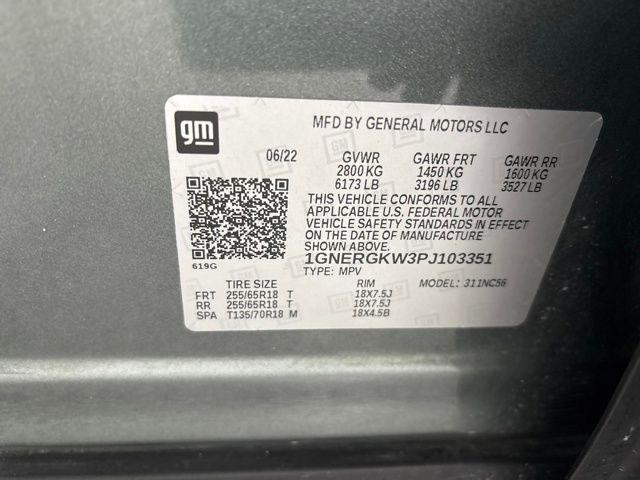 used 2023 Chevrolet Traverse car, priced at $21,994