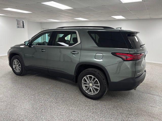 used 2023 Chevrolet Traverse car, priced at $21,994