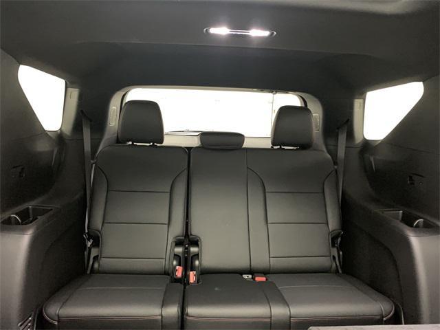 new 2025 Chevrolet Traverse car, priced at $47,320