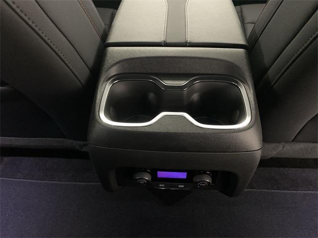 new 2025 Chevrolet Traverse car, priced at $47,320