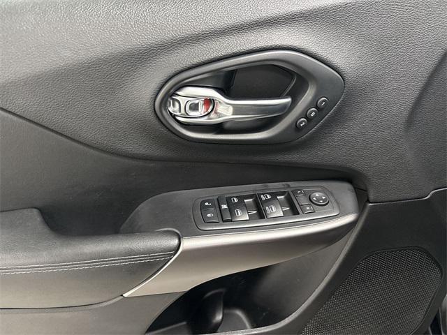 used 2019 Jeep Cherokee car, priced at $17,700