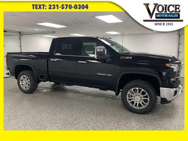new 2025 Chevrolet Silverado 3500 car, priced at $74,366