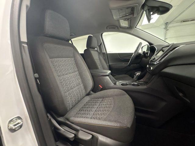 used 2024 Chevrolet Equinox car, priced at $22,986