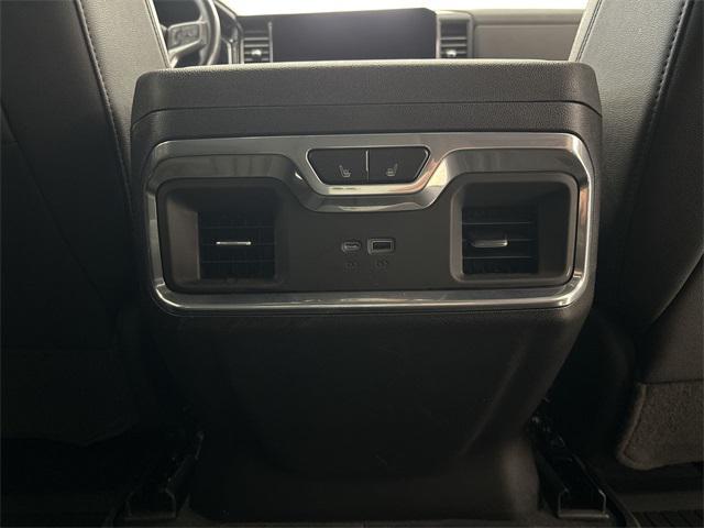 used 2022 Chevrolet Silverado 1500 car, priced at $43,900