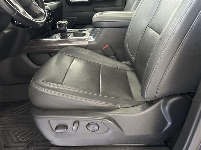 used 2022 Chevrolet Silverado 1500 car, priced at $43,900