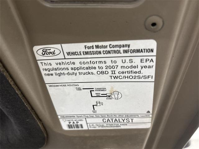 used 2007 Lincoln Navigator car, priced at $4,800