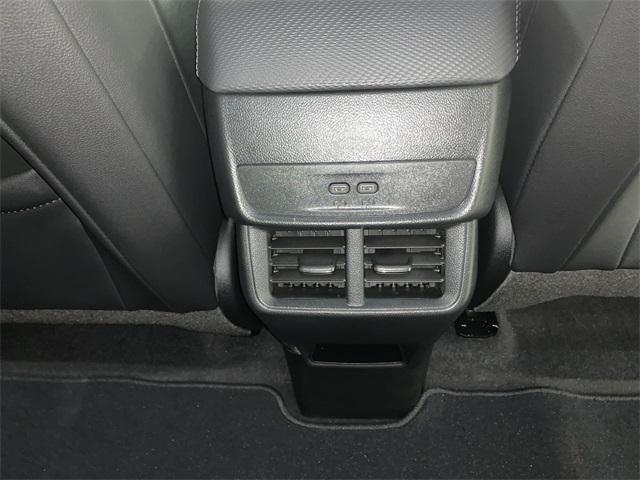 new 2025 Chevrolet Equinox car, priced at $31,598