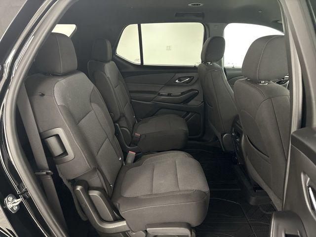 used 2023 Chevrolet Traverse car, priced at $32,700