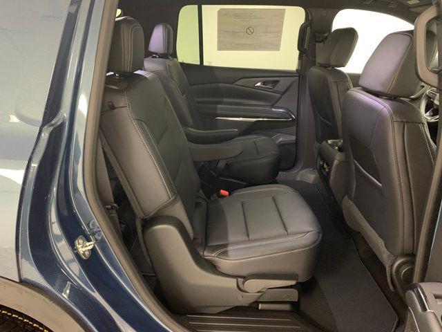 new 2026 Chevrolet Traverse car, priced at $43,337