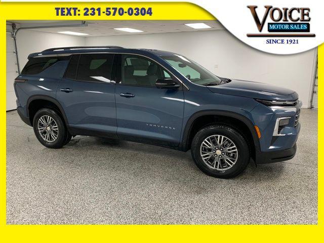 new 2026 Chevrolet Traverse car, priced at $43,337