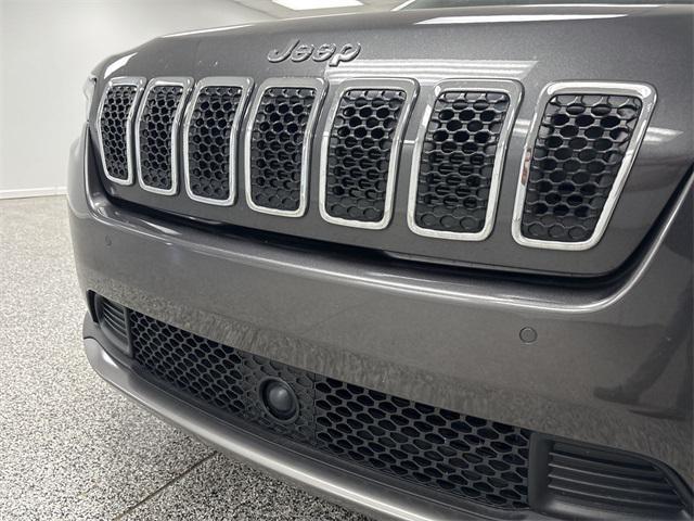 used 2022 Jeep Cherokee car, priced at $27,700