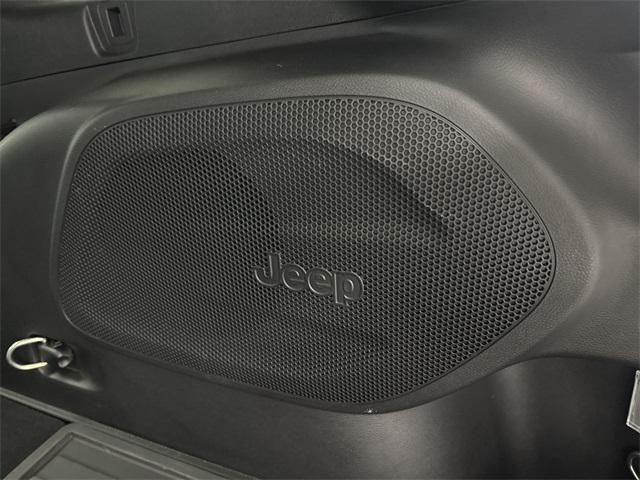 used 2022 Jeep Cherokee car, priced at $27,700
