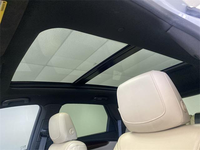 used 2017 Cadillac XT5 car, priced at $12,400