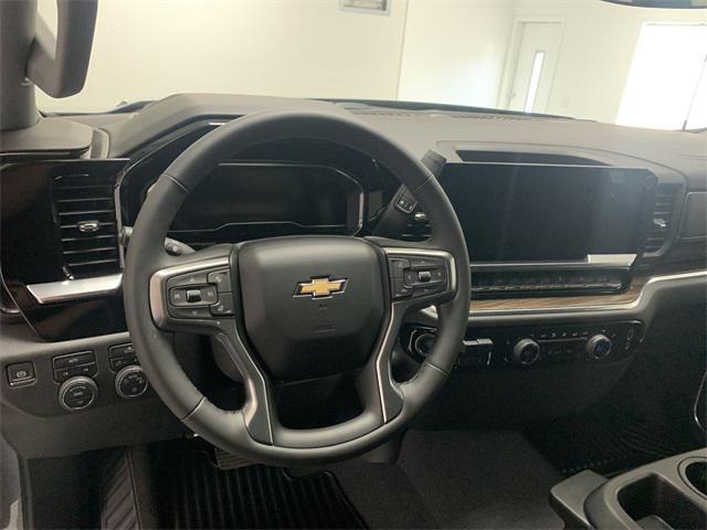new 2025 Chevrolet Silverado 1500 car, priced at $48,061