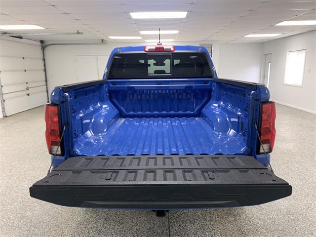new 2025 Chevrolet Colorado car, priced at $40,656