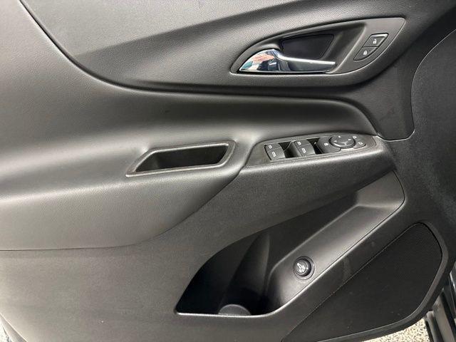 used 2023 Chevrolet Equinox car, priced at $19,999