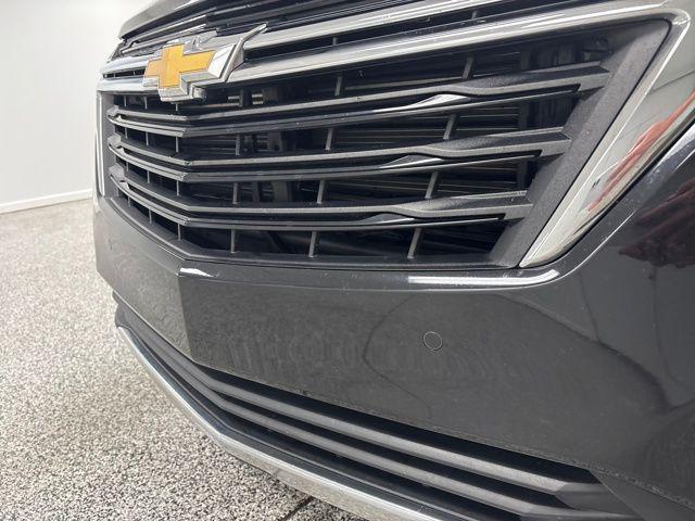 used 2022 Chevrolet Equinox car, priced at $18,700