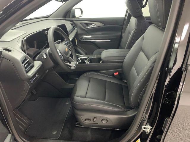 new 2026 Chevrolet Traverse car, priced at $43,337