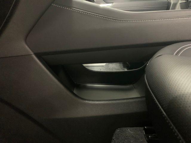 new 2026 Chevrolet Traverse car, priced at $43,337