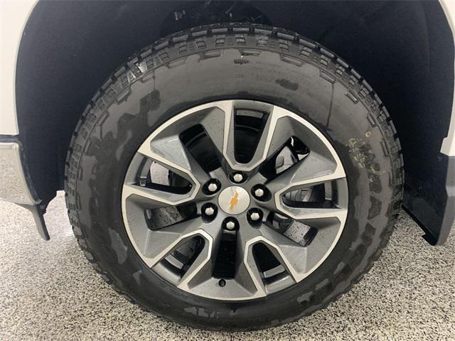 new 2025 Chevrolet Silverado 1500 car, priced at $48,061