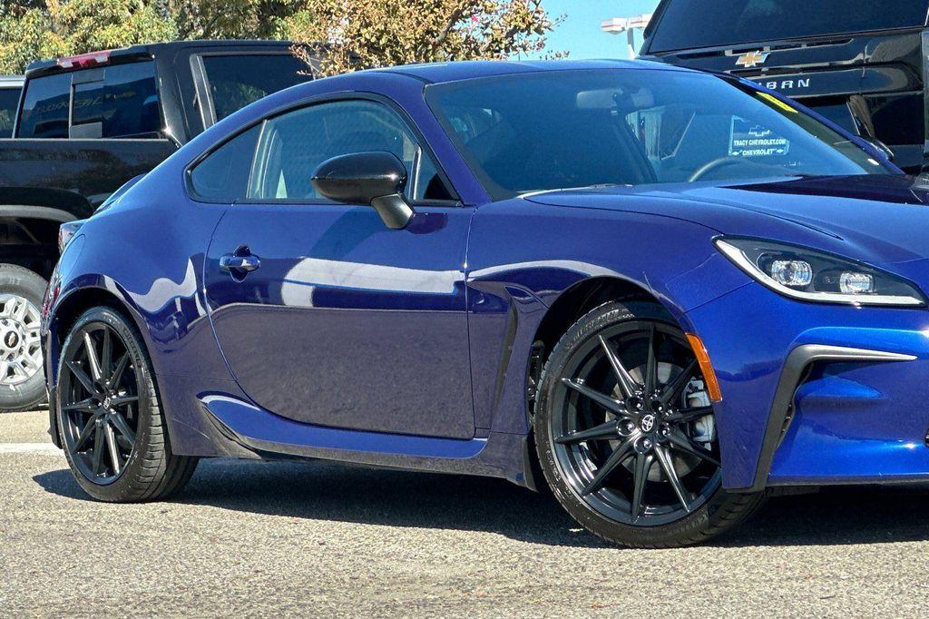 used 2023 Toyota GR86 car, priced at $29,788