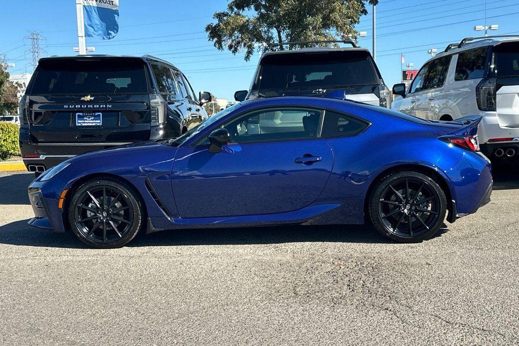 used 2023 Toyota GR86 car, priced at $29,788