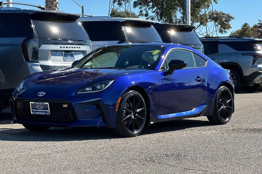 used 2023 Toyota GR86 car, priced at $29,788