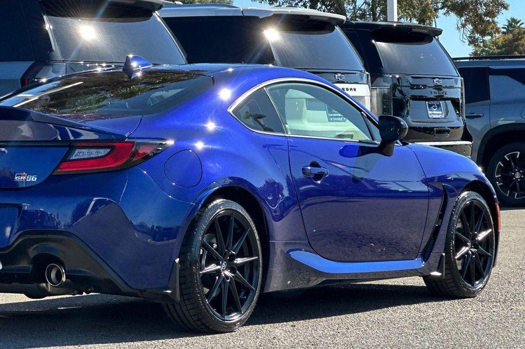 used 2023 Toyota GR86 car, priced at $29,788