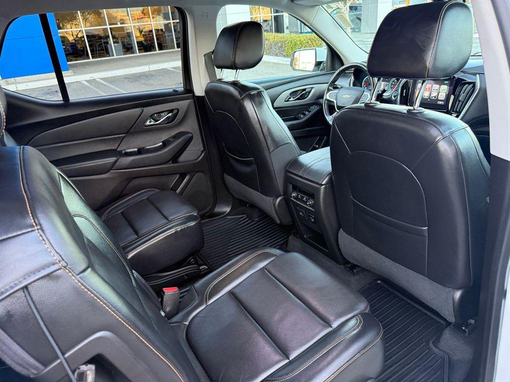 used 2018 Chevrolet Traverse car, priced at $15,999