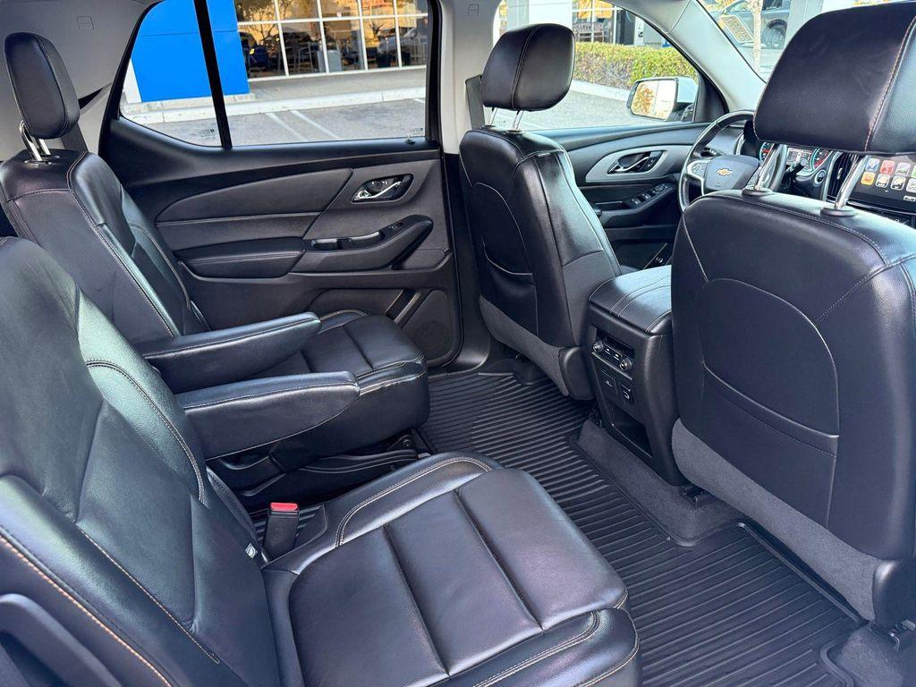 used 2018 Chevrolet Traverse car, priced at $15,999