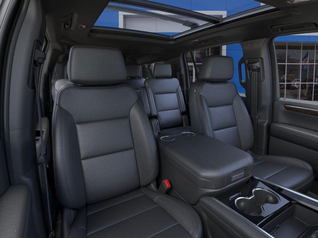 new 2025 Chevrolet Suburban car, priced at $77,999