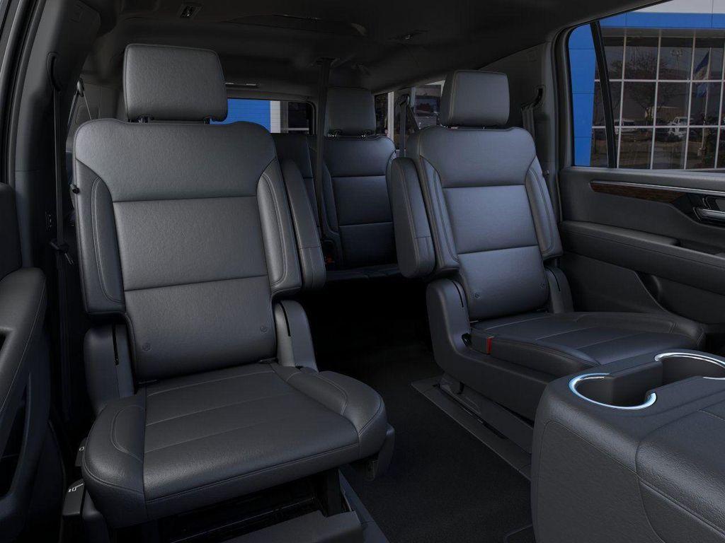 new 2025 Chevrolet Suburban car, priced at $77,999