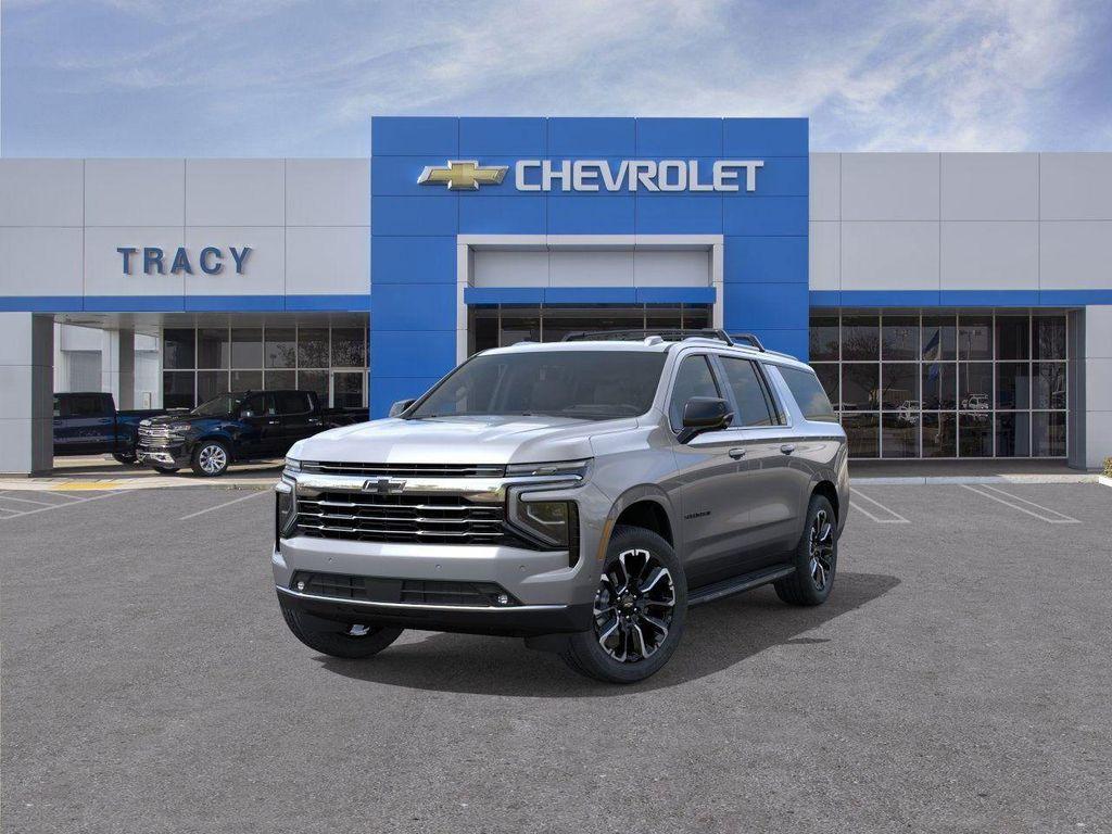 new 2025 Chevrolet Suburban car, priced at $77,999