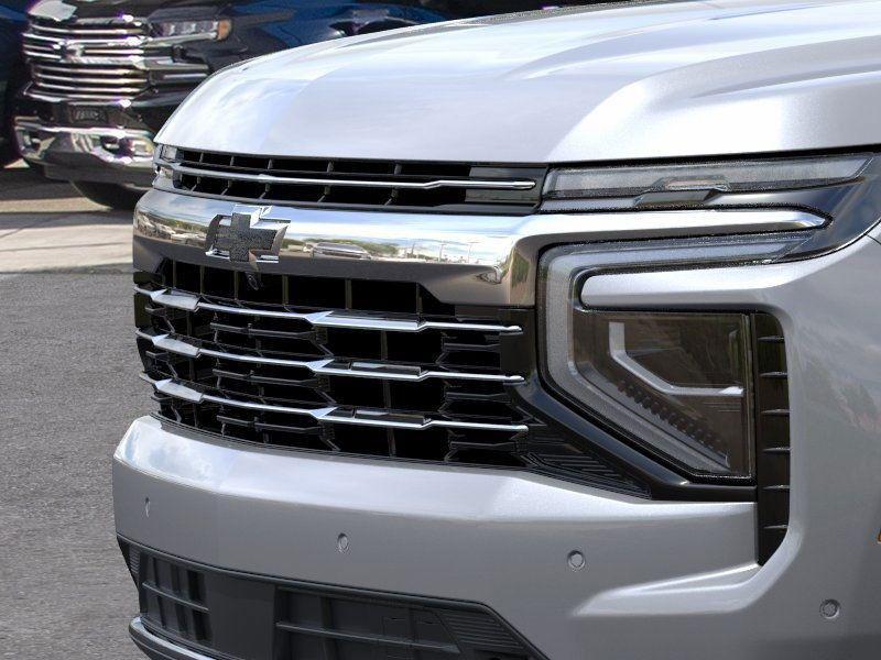 new 2025 Chevrolet Suburban car, priced at $77,999