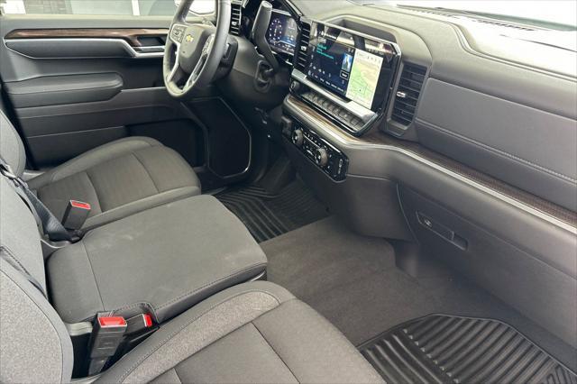 used 2025 Chevrolet Silverado 1500 car, priced at $43,899