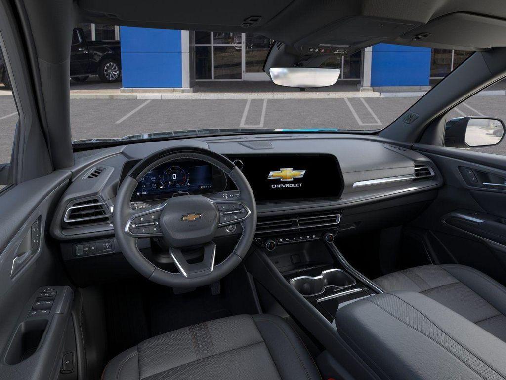 new 2025 Chevrolet Traverse car, priced at $52,599
