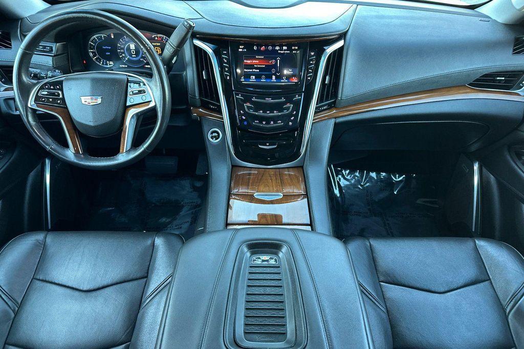used 2019 Cadillac Escalade car, priced at $33,497