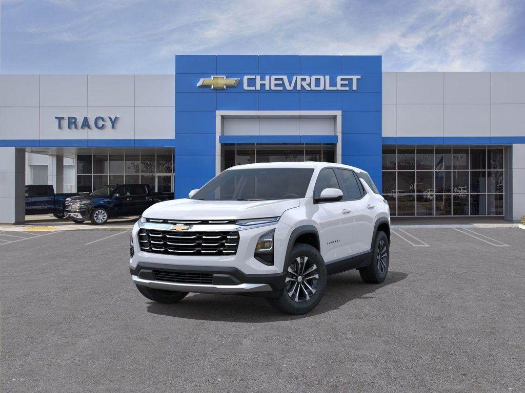 new 2026 Chevrolet Equinox car, priced at $31,995