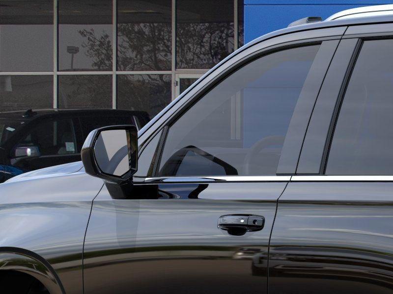 new 2025 Chevrolet Tahoe car, priced at $70,115