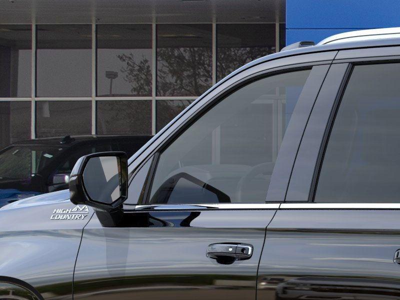 new 2025 Chevrolet Suburban car, priced at $85,999